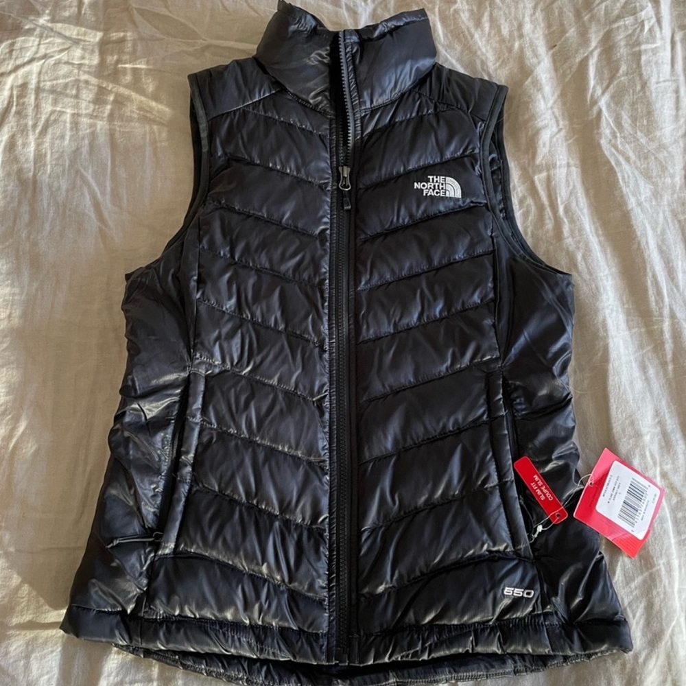 NWT Flare Down Vest North Face Small Black